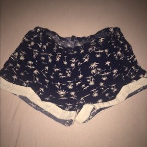 Women’s shorts